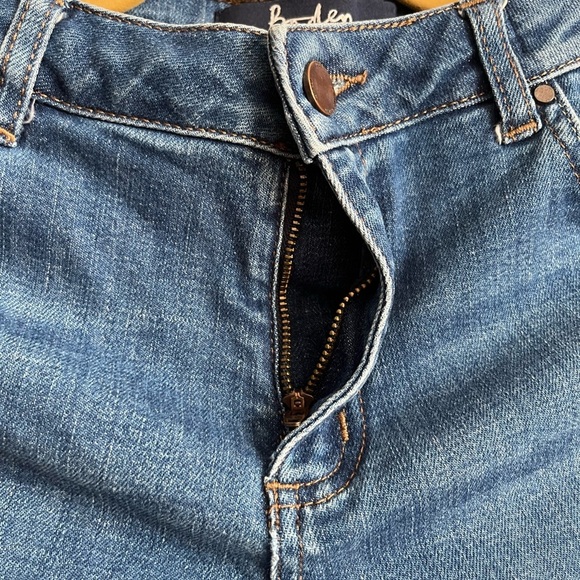 Boden The Cavendish Girlfriend Women's Blue Denim Jeans Size US 8R patched loop - Picture 3 of 6